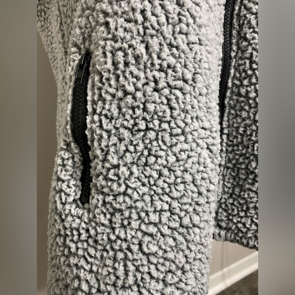 XX-Large Women’s Gray Black Thin Zip-Up Sherpa Vest w/ Two Front Pockets - Picture 4 of 6